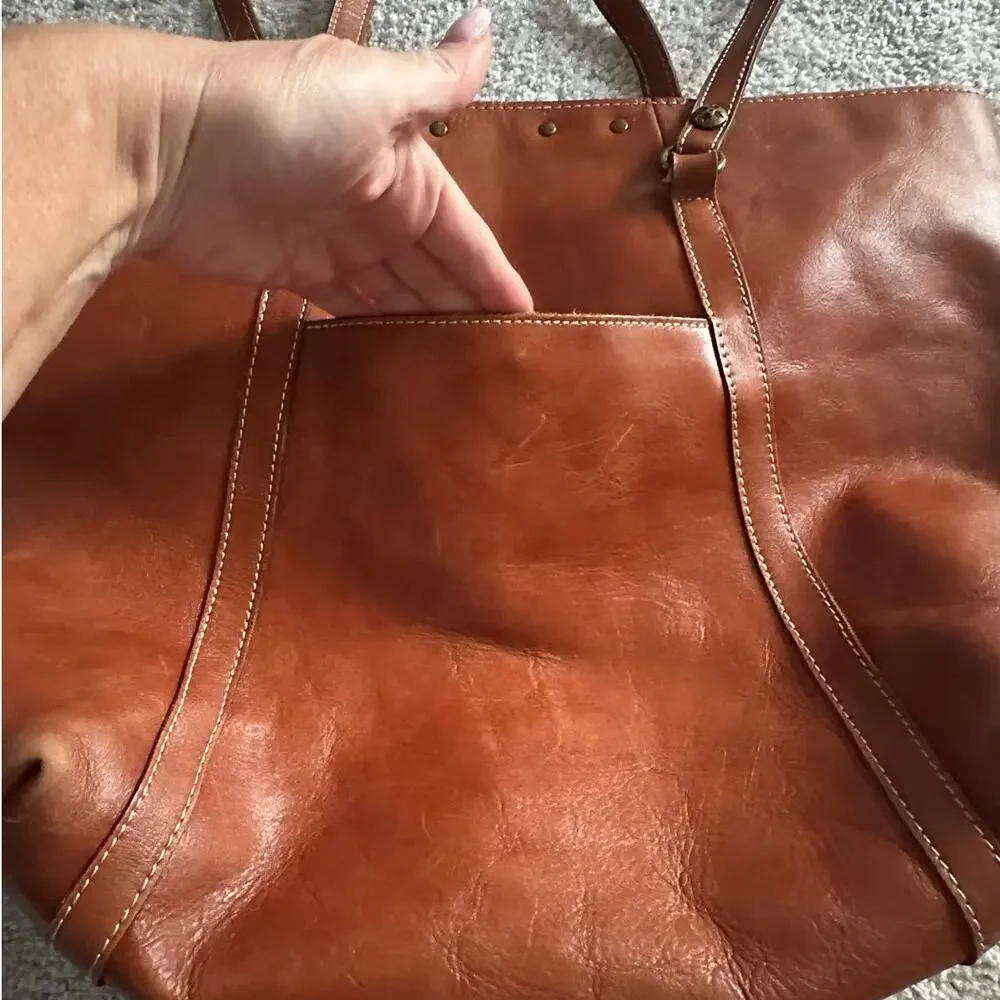 VINTAGE Patricia Nash Benvenuto Studded Leather Tote Bag